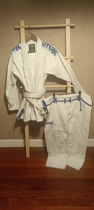 Kimono Jiu Jitsu Uttuk A2 Blanco