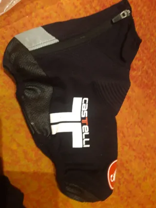 Cubrezapatillas Castelli XL nuevos ciclismo