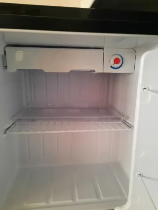 Nevera pequeña JOCEL