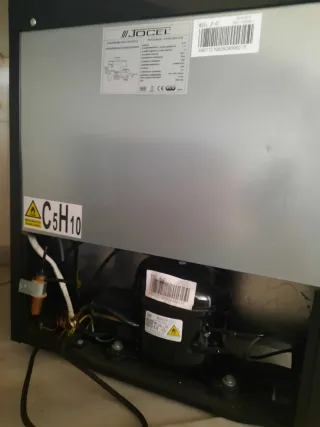 Nevera pequeña JOCEL