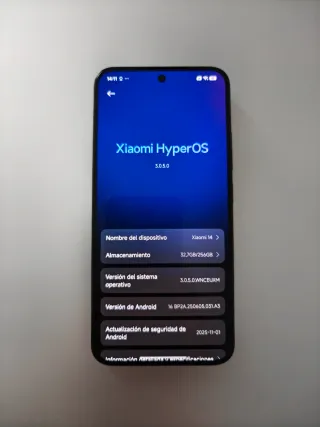 Xiaomi 14: SD8 g3, 6.36", 4600mAh, UFS 4.0, Leica