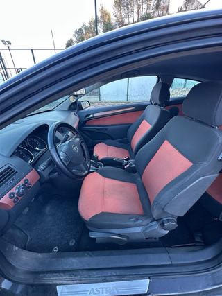 Opel Astra 2005