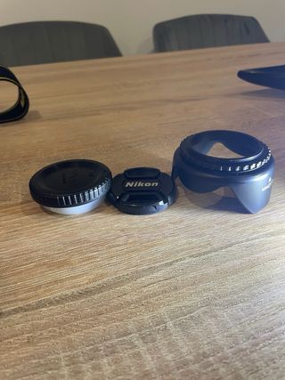 Cámara Nikon D5200 + Objetivo 18-55mm + Acc
