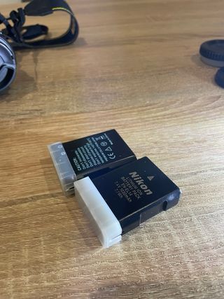 Cámara Nikon D5200 + Objetivo 18-55mm + Acc