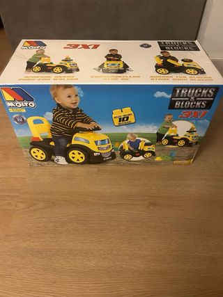 Andador/Correpasillos Molto Trucks & Blocks 3x1