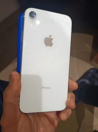 iPhone XR Apple