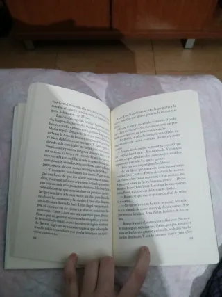 Libro" El Niño con el Pijama de rayas" John Boyne