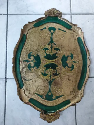 N.2 vassoi fiorentini d'epoca