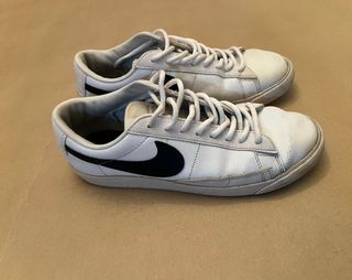 Zapatillas Nike Blancas Logo Negro