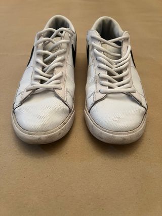 Zapatillas Nike Blancas Logo Negro