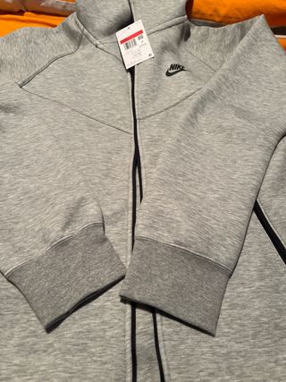 Chaqueta Nike Mujer Talla L Gris Nueva