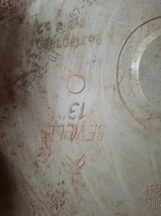 3 Tapacubos Citroën Saxo 13