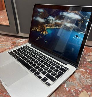 MacBook Pro Retina 13 i5 8GB RAM SSD 128GB