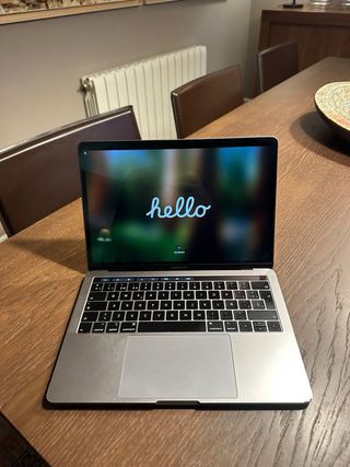 MacBook Pro 13” 512 GB Gris Espacial (2018)
