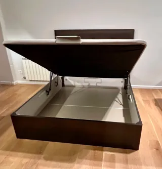 Canapè i capçal de llit 160cm / Canapé y cabecero