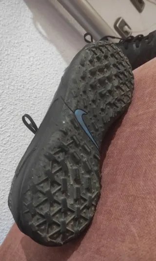 Zapatillas de fútbol Nike negras