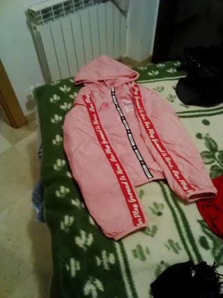 Chaqueta rosa de invierno para niña