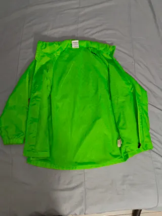 Chubasquero niño Joma