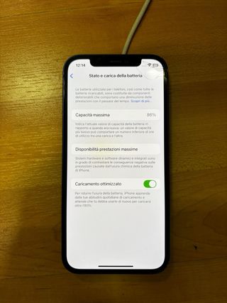 iPhone 12 86% batteria, buone condizioni