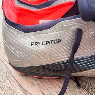 Botas de fútbol para césped artificial