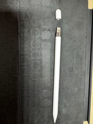 iPad 8ª Gen OroRosa(Como Nuevo con teclado y lapiz