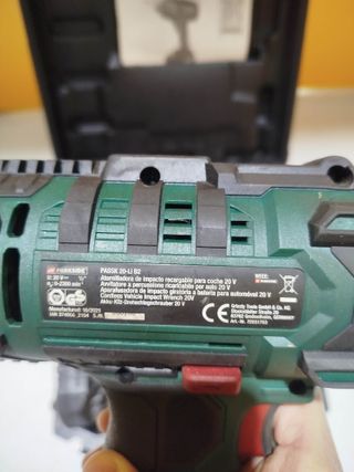 Pistola impacto Parkside 20V maletín + batería 4Ah