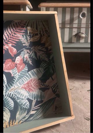 Comodini antichi restaurati, pezzi unici e esclusivi