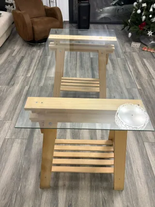 Mesa de cristal y madera Ikea