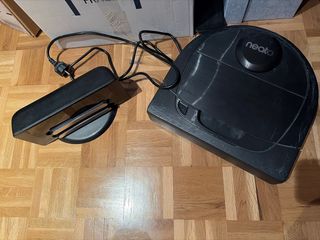 Robot aspirador Neato D6 (sin batería)