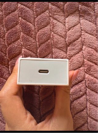 Cargador USB-C Nuevo