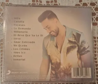Romeo Santos Utopia CD