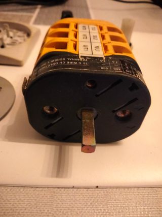 Interruttore a camme BREMAS