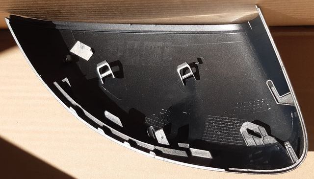 CARCASA RETROVISOR AUDI A3 8V