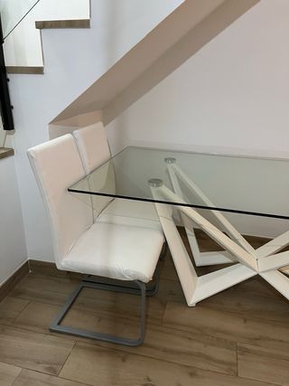 Mesa Comedor Cristal MILENIUM + 4 Sillas de REGALO