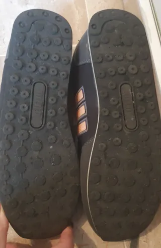 Zapatillas deportivas Mustang negras y rosas