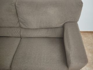 Conjunto 2 sofás de tela marrones