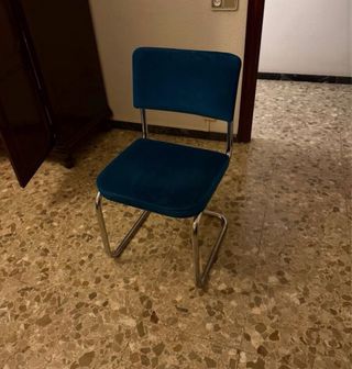 Silla vintage años 70 azul y plateada
