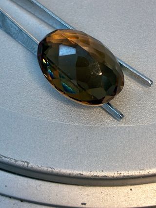 Zultanita Natural Brasileña 15.5ct Certificada