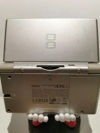 Lote 8 Jogos Game Boy + Nintendo DS lite