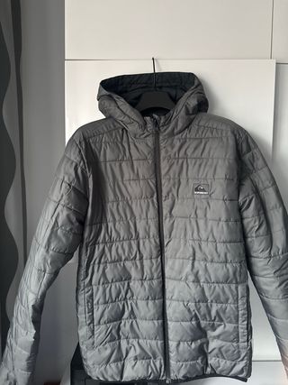 Parka Quiksilver niño talla 16 reversible