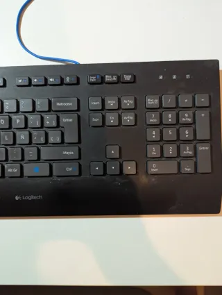 Teclado Logitech Negro.