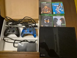Consola Xbox One + 2 Mandos + Juegos