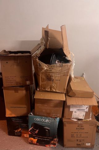 Lotto di 8 friggitrici ad aria 25€ ciascuna (ricambi)