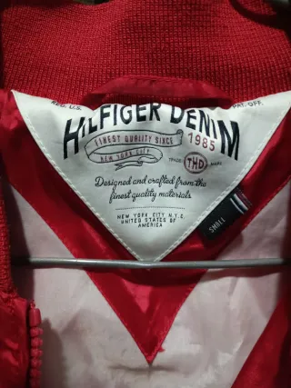 Chaqueta Bomber Tommy Hilfiger Roja Talla M