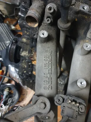 Motor Mercedes M103 2600 cm3 260E 260SE 190E 2.6