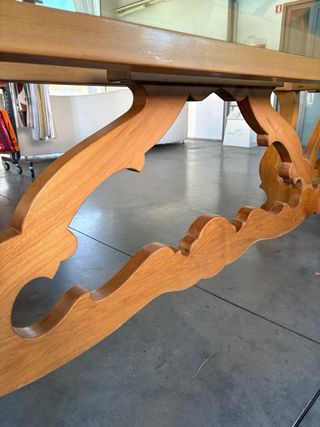 Tavolo classico legno e vetro