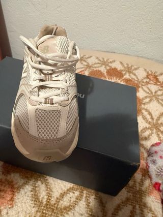 New Balance 530 Beige/Blanco