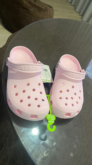 Crocs rosas talla 37-38