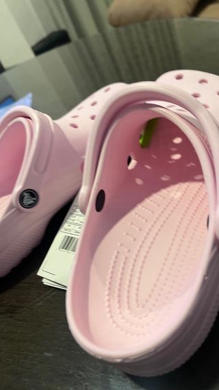Crocs rosas talla 37-38