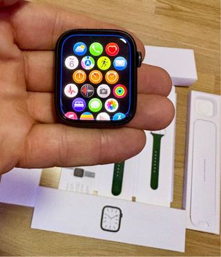 Apple Watch negro Serie 7 de 45mm el de Aluminio.